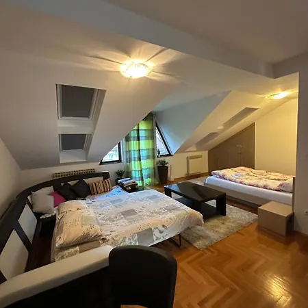 One Apartman